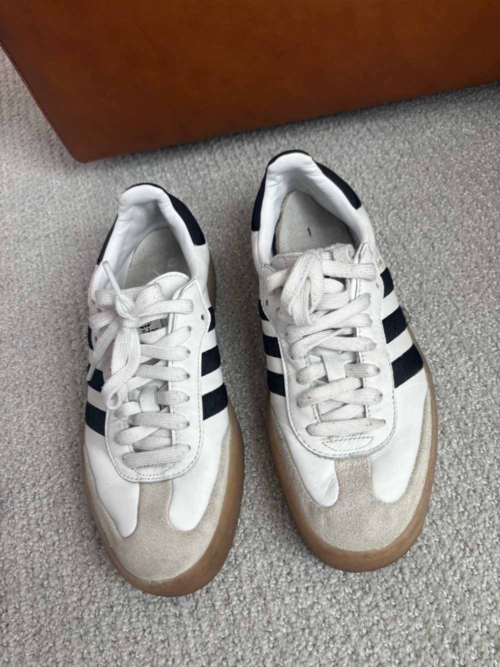 adidas White Sneakers with Black Stripes and Gum Sole